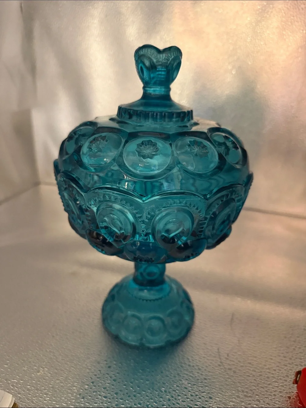 Vintage moon &star pattern circular depression and embossed stemmed pedestal - Picture 1 of 16